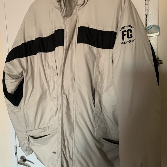 French Connection Men’s Jacket Puffer Coat with Detachable Hood 70% down XL - Picture 2 of 2